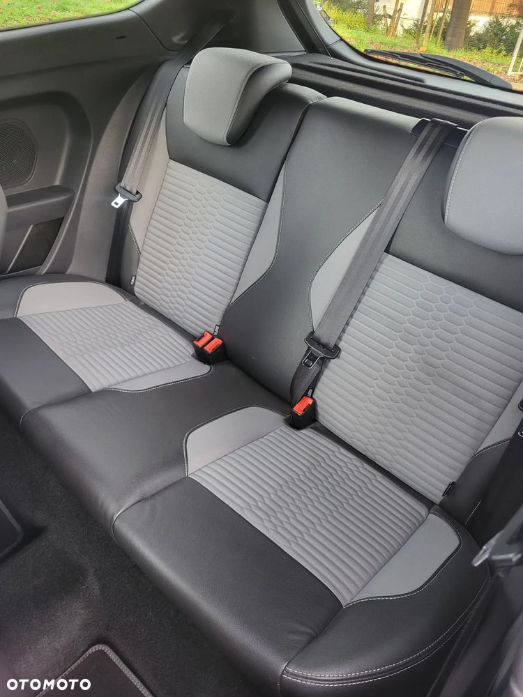 Ford Fiesta 1.6 EcoBoost ST - 10