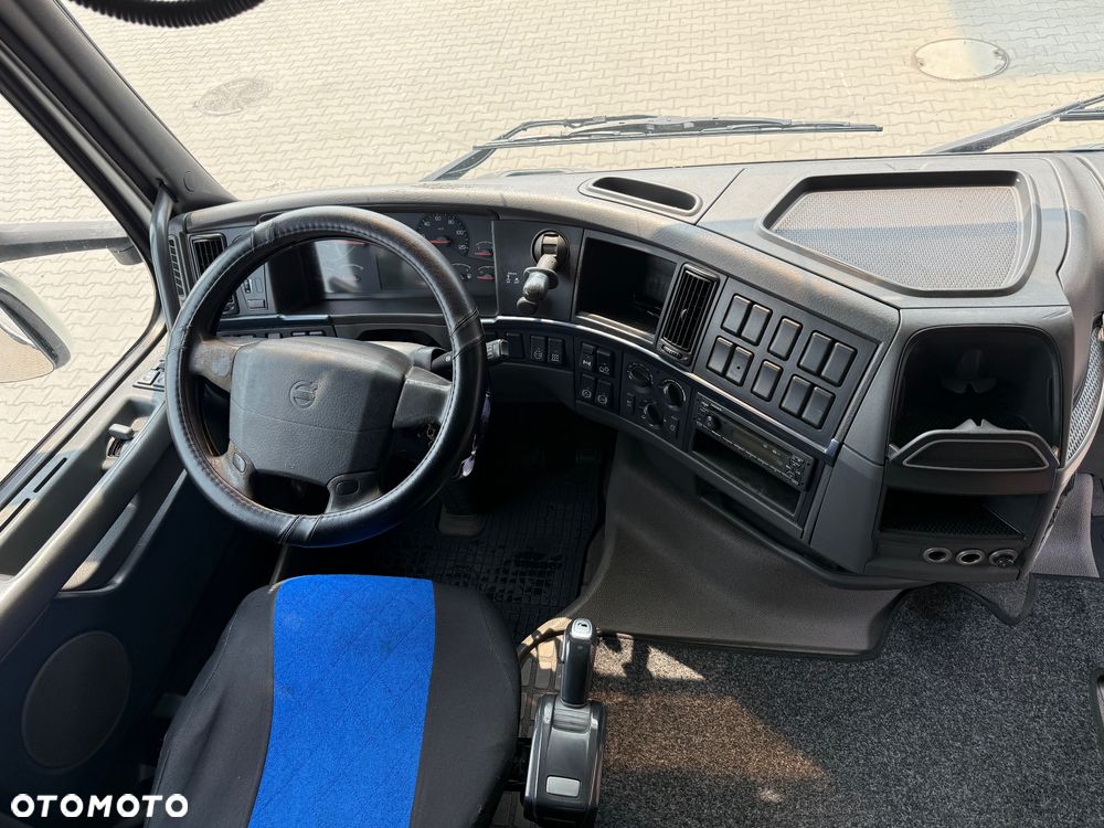 Volvo FH 480 8x2 + przyczepa LAG - zestaw do kontenerów - 8