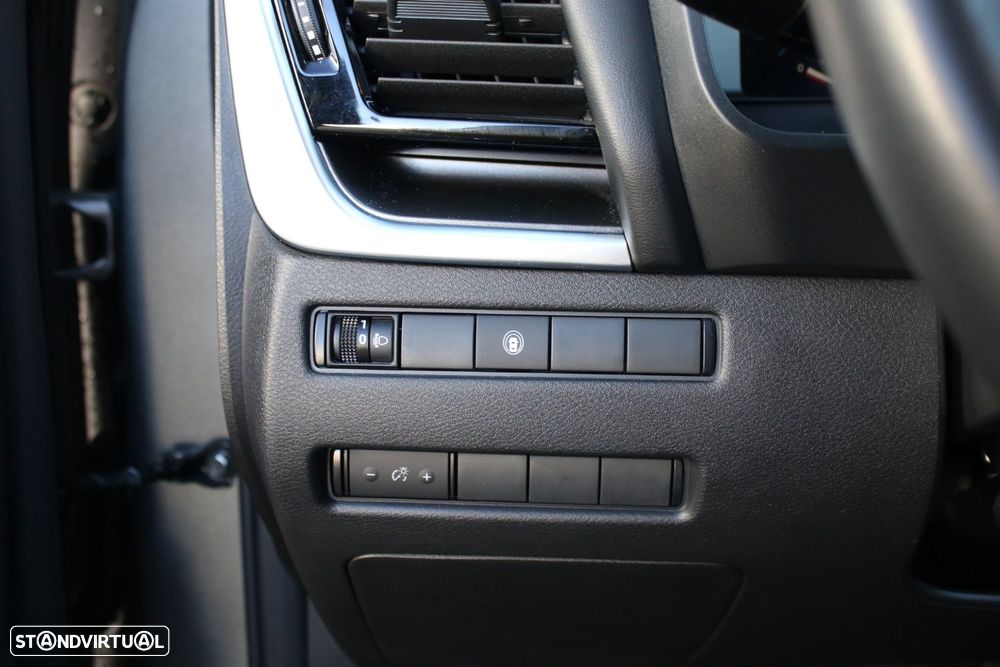 Nissan X-Trail 1.5 e-Power N-Connecta 7L e-4force - 38