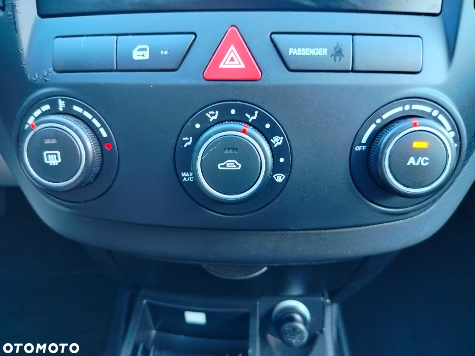 Kia Ceed 1.4 CVVT Attract - 35