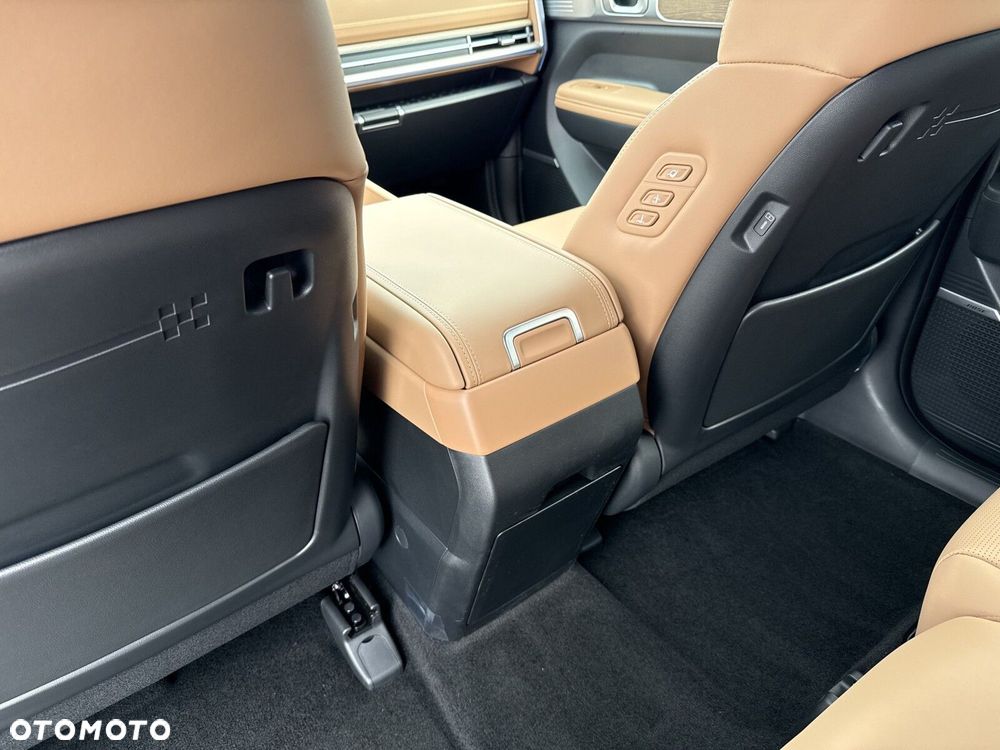 Hyundai Santa Fe 1.6 T-GDI HEV Calligraphy 4WD 7os - 22