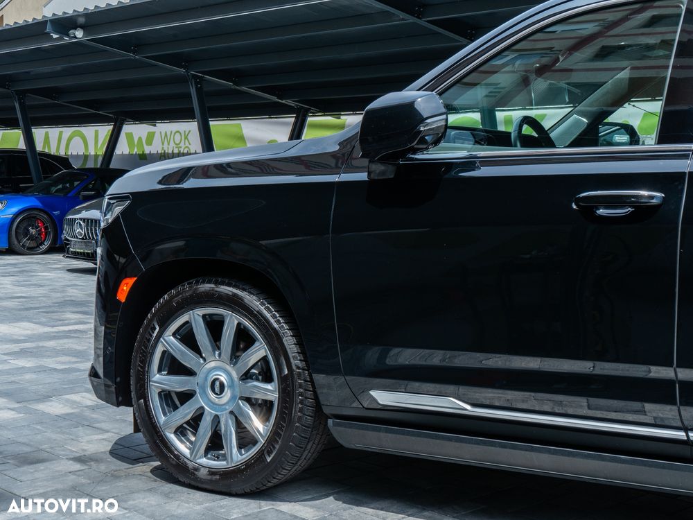 Cadillac Escalade - 15