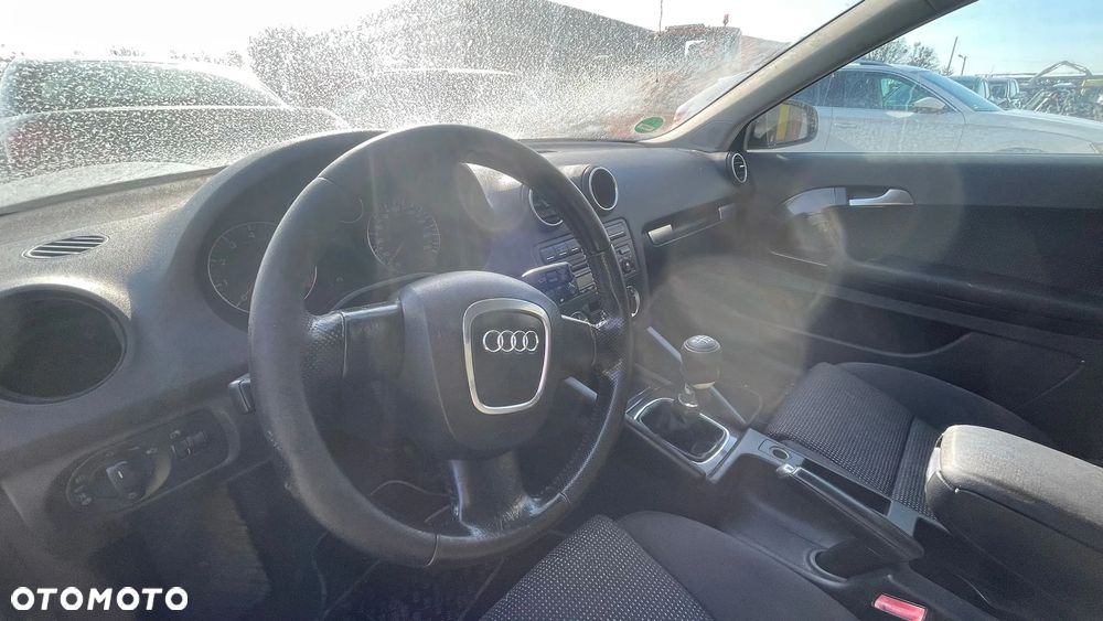 Audi A3 8P NA CZĘŚCI Kolor: LZ7L - 5