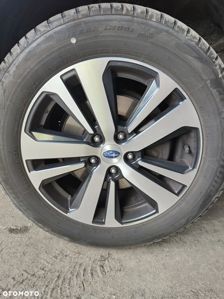 Subaru Outback 2.5i Exclusive - 16