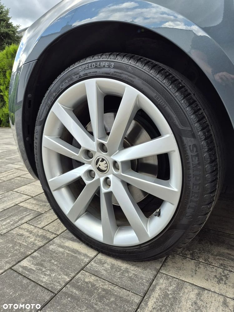 Skoda Octavia 2.0 TSI DSG Soleil - 11