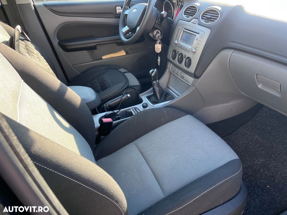 Ford Focus 1.6 TDCI 90 CP Trend - 9
