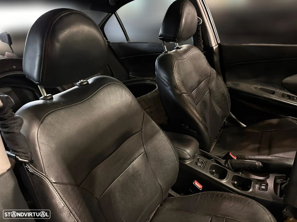 Nissan Primera Sedan (P12) 2.2 Di Diesel 126 cv 93 kW para peças - 18