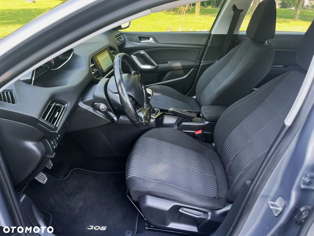 Peugeot 308 SW BlueHDi 120 Stop & Start Allure - 11