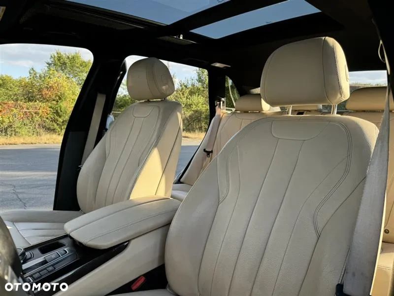 BMW X5 xDrive35i - 26