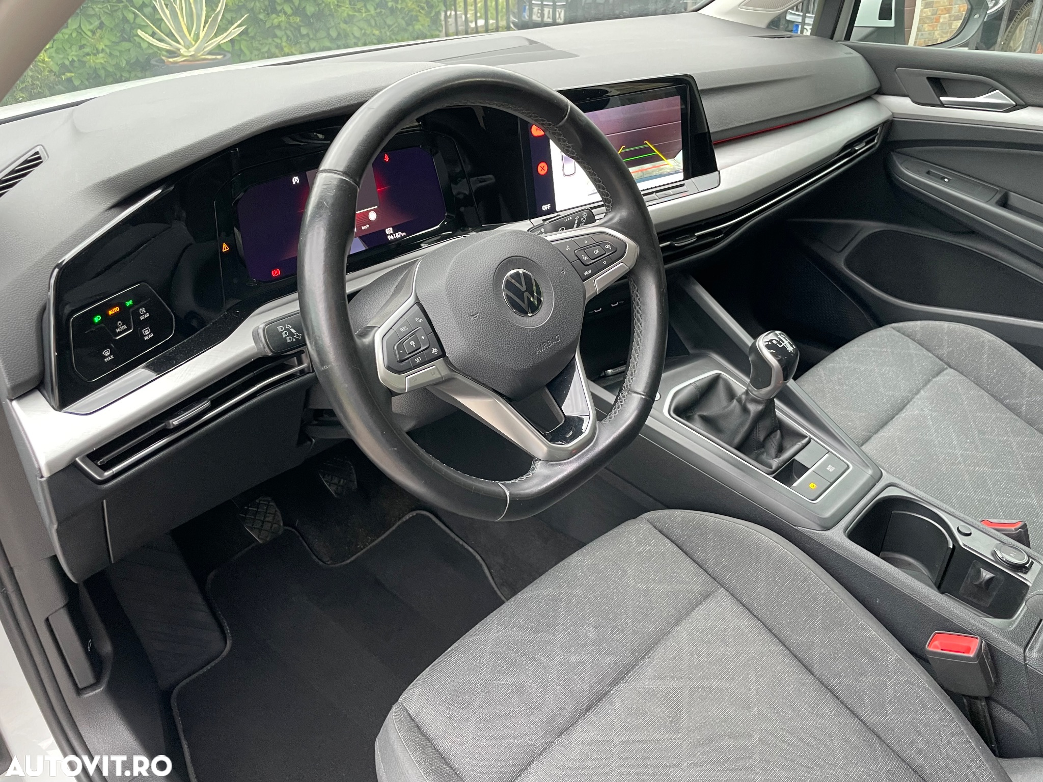 Volkswagen Golf 1.5 TSI Highline - 15