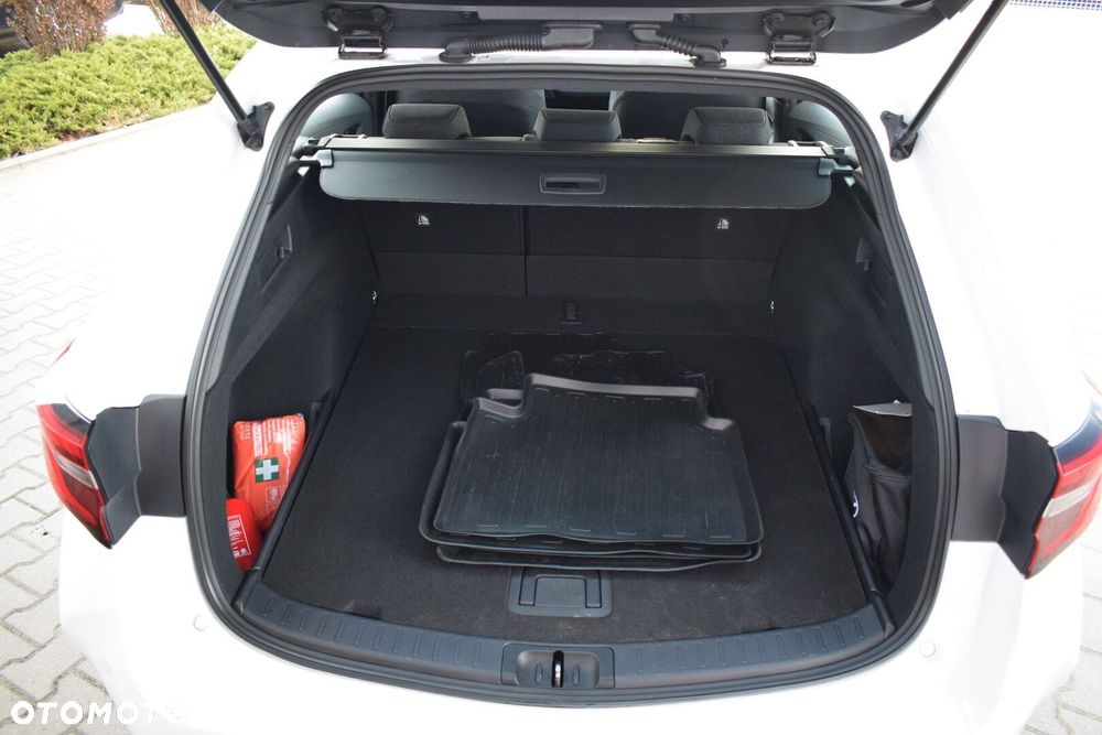 Toyota Corolla 1.8 Hybrid Comfort - 20
