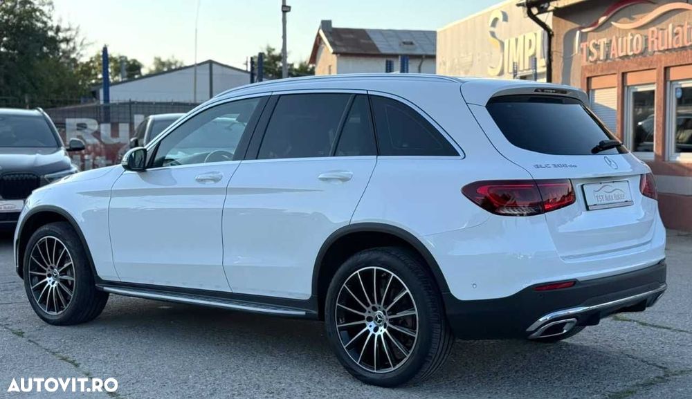 Mercedes-Benz GLC - 6