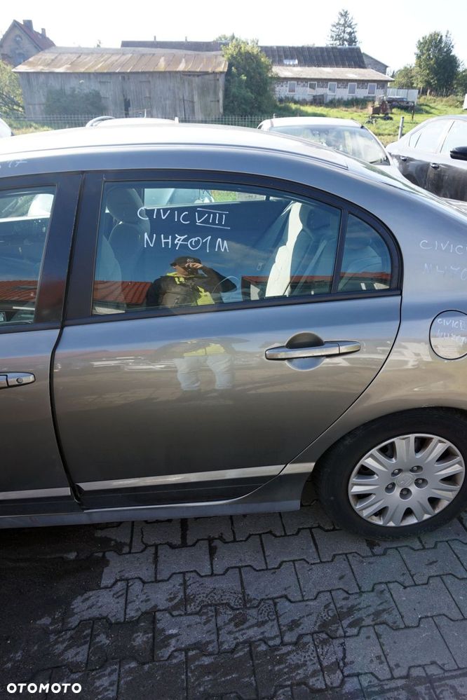 DRZWI TYLNE LEWE CIVIC VIII SEDAN NH701M  SZARY HONDA 2006-2010 - 1
