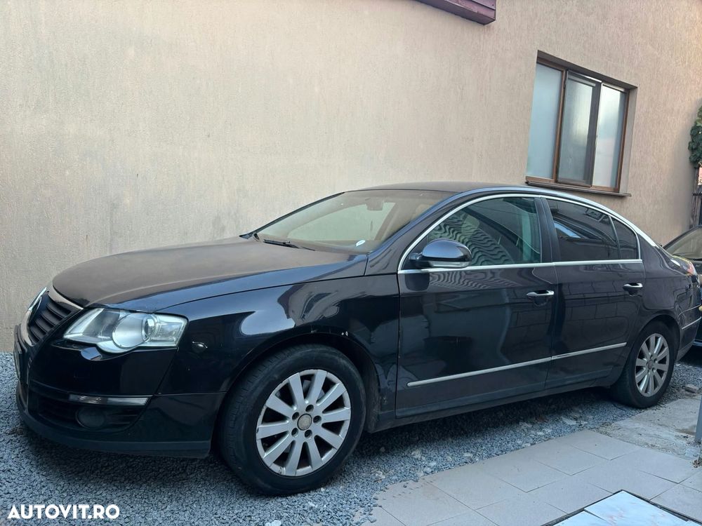 Volkswagen Passat 2.0TDI Comfortline DPF 4Motion - 3