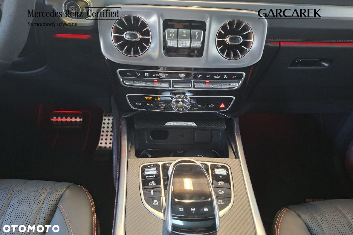Mercedes-Benz Klasa G AMG 63 4x4 - 26