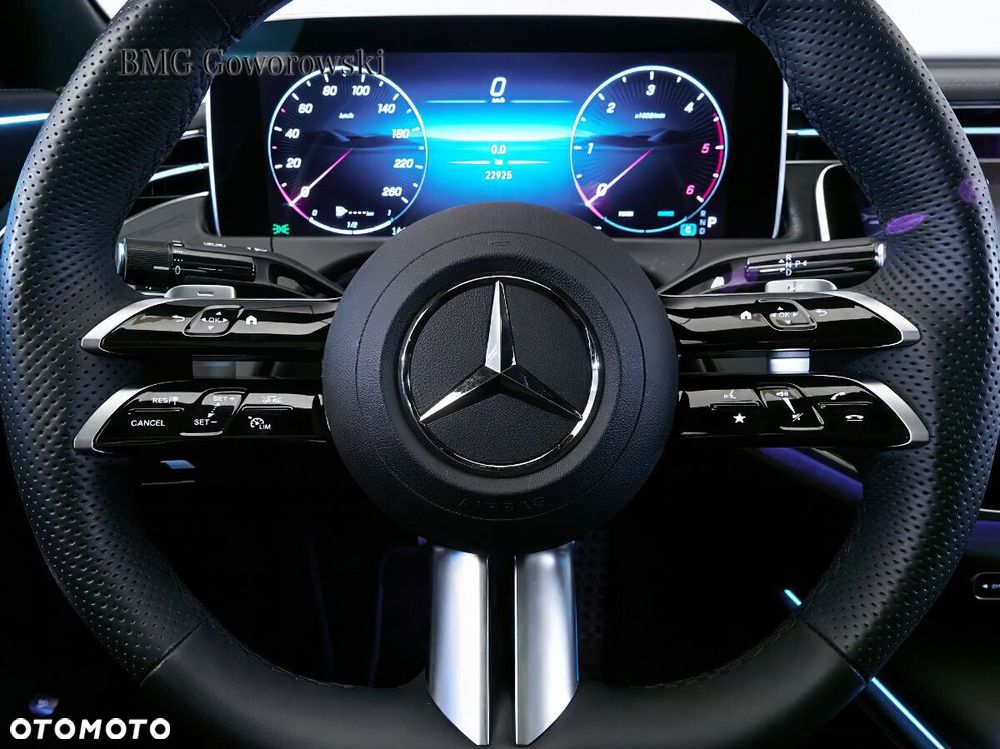 Mercedes-Benz Klasa E 220 d mHEV 4-Matic AMG 9G-Tronic - 18