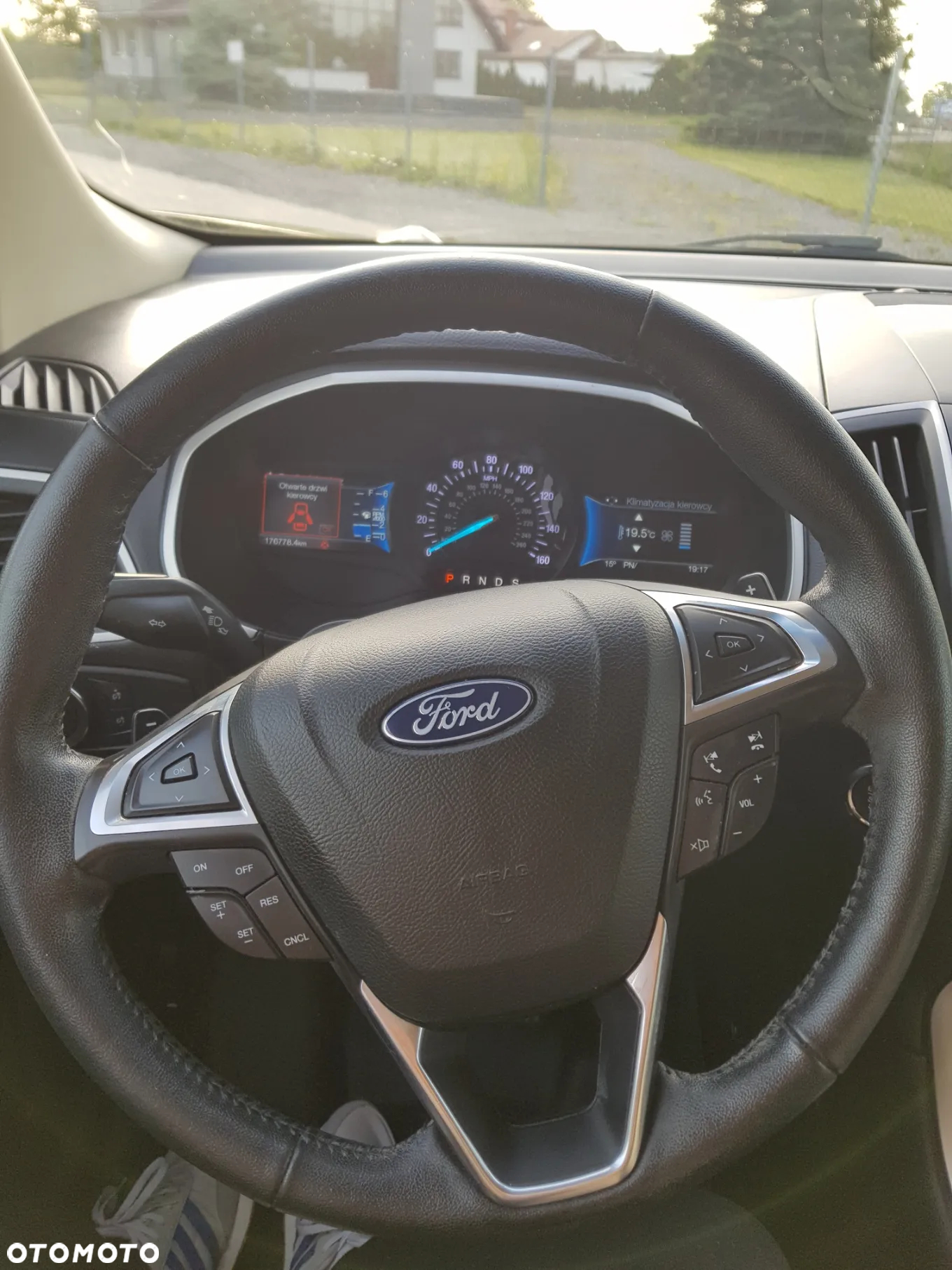 Ford Edge - 20