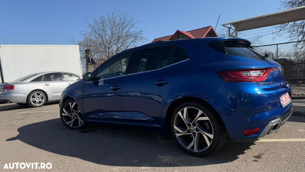 Renault Megane ENERGY TCe 205 EDC GT - 2