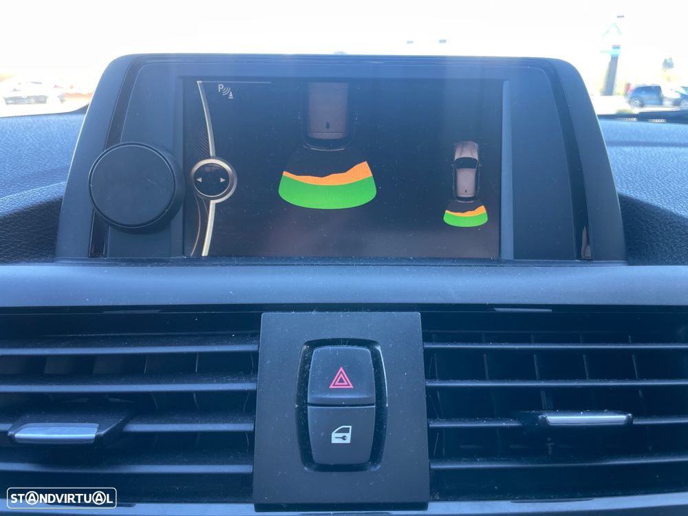 BMW 116 d EDynamics Line Sport - 26