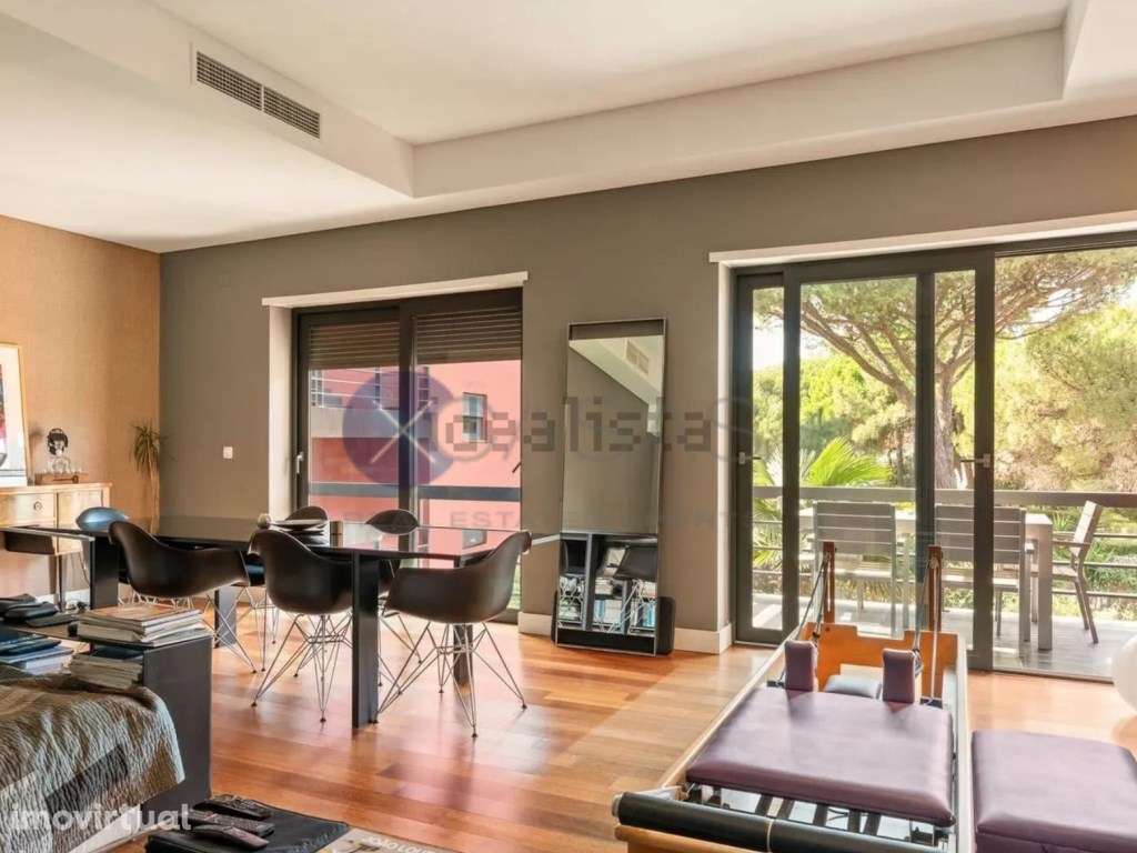 Apartamento T3 Duplex em condomínio de luxo na Quinta da Marinha em... - Grande imagem: 3/36