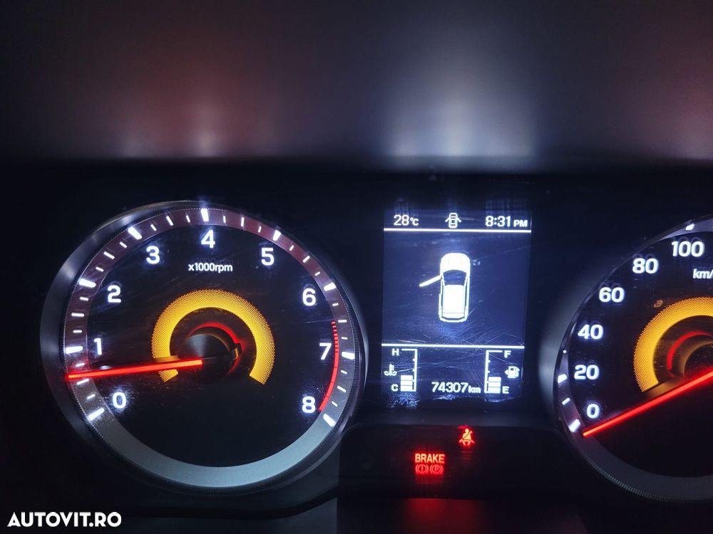 SsangYong Tivoli 1.5L GDI  Turbo STD - 25
