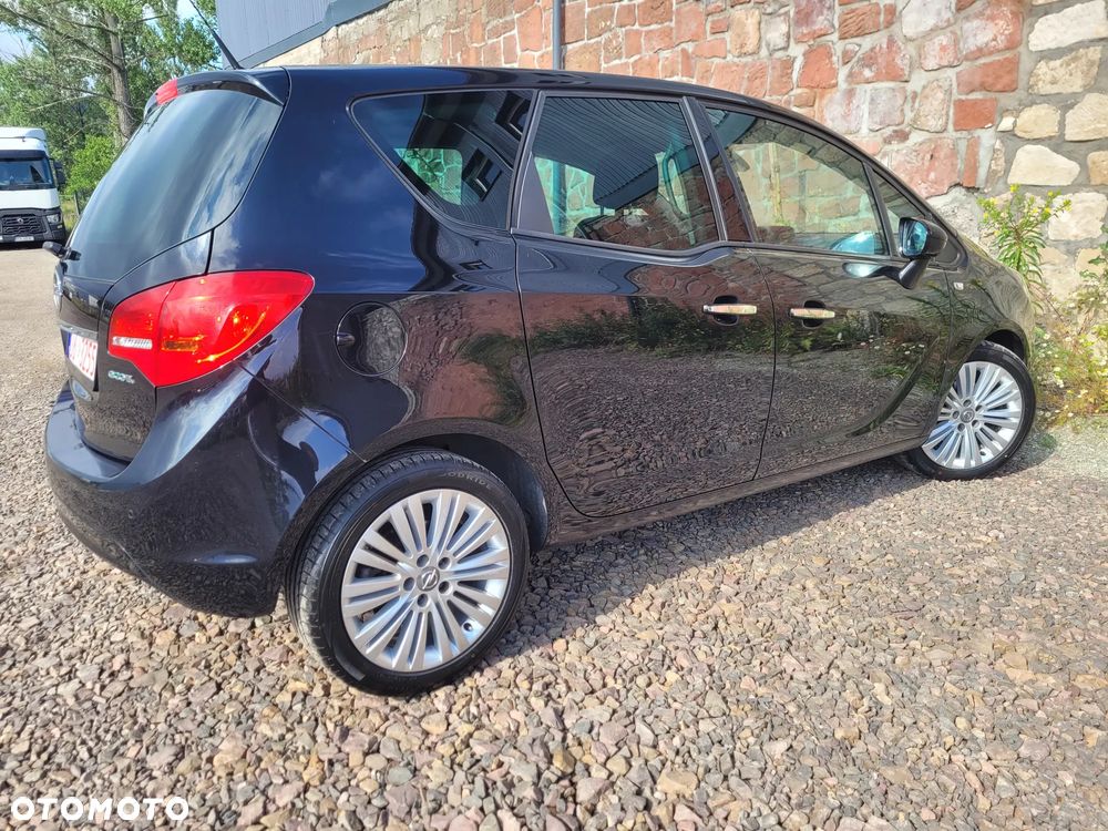 Opel Meriva 1.4 T Cosmo - 15