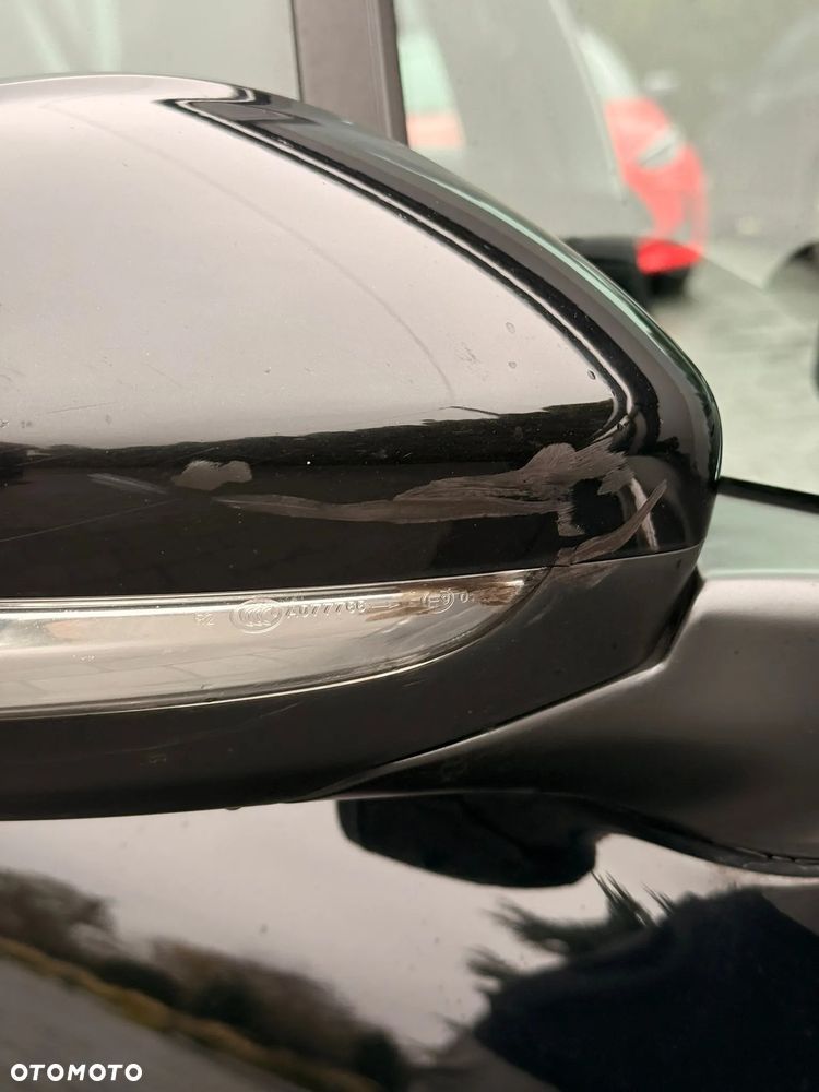 Peugeot 208 1.2 PureTech Allure - 21