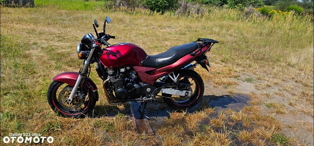 Kawasaki ZR - 7