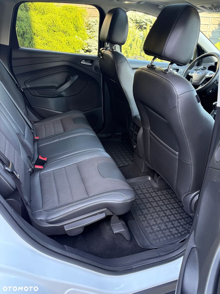 Ford Kuga 2.0 TDCi 4WD Titanium Plus - 9