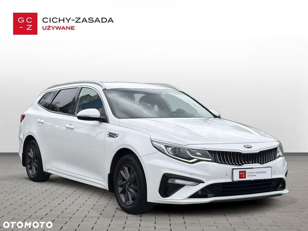 Kia Optima - 8