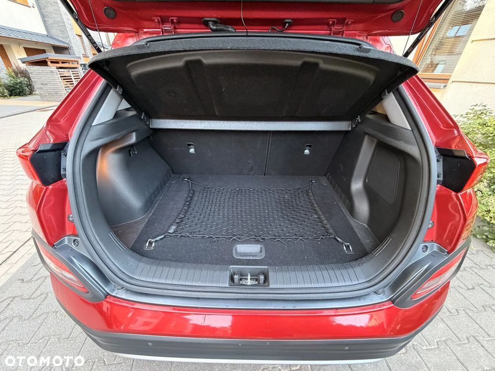 Hyundai Kona 64kWh Premium - 11
