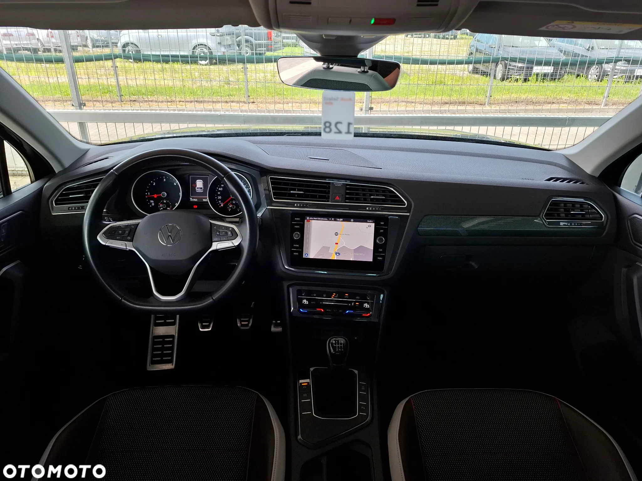 Volkswagen Tiguan 2.0 TDI SCR Urban Sport - 6