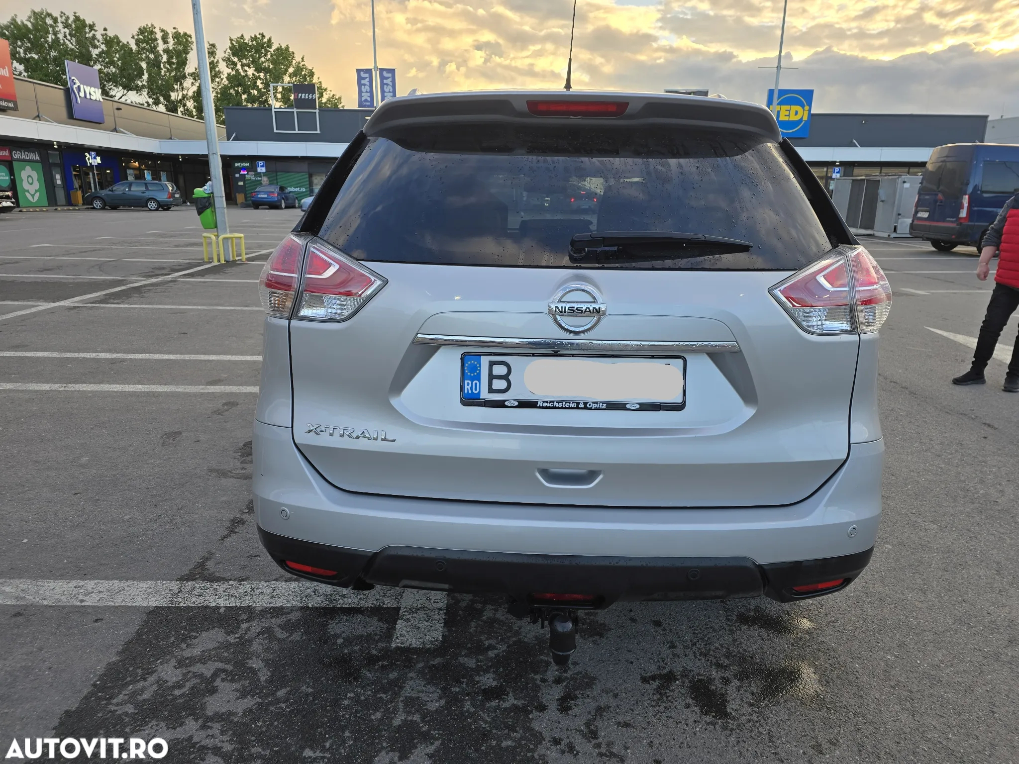 Nissan X-Trail - 4