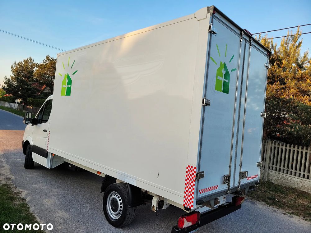 Volkswagen Crafter - 2