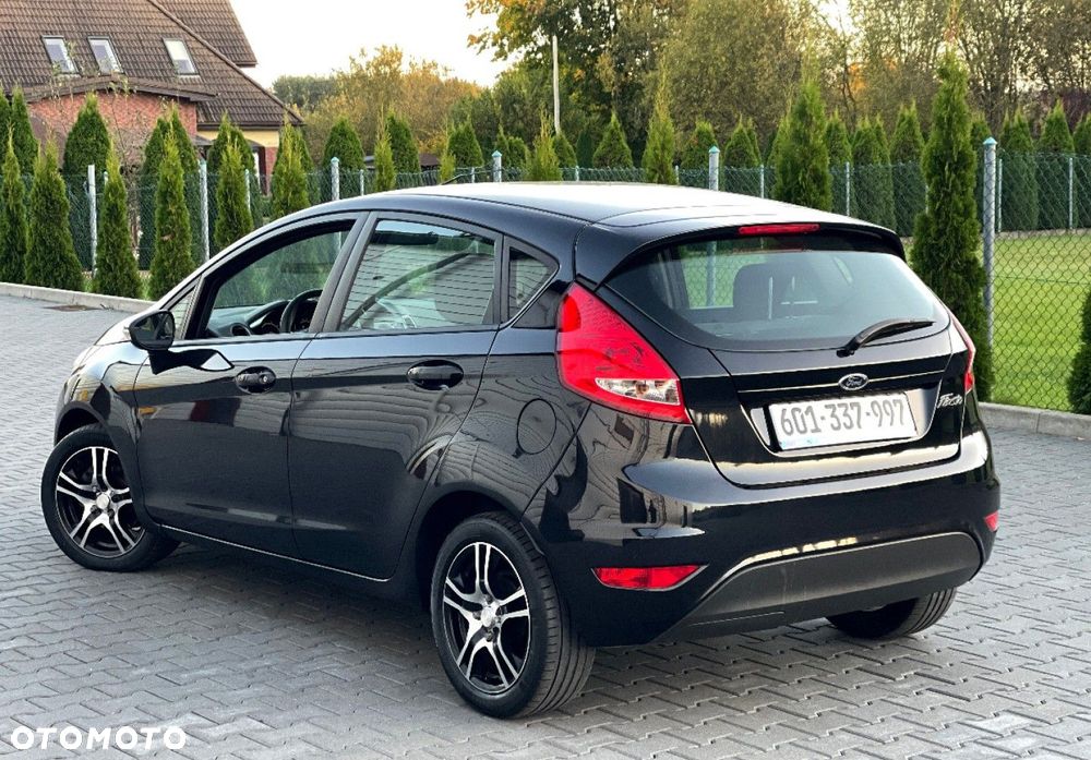 Ford Fiesta - 4
