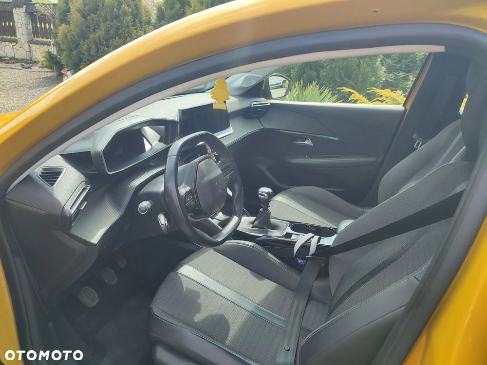 Peugeot 208 PureTech 100 Allure Pack - 13
