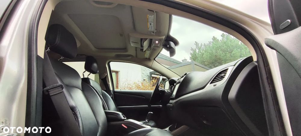 Dodge Journey - 13