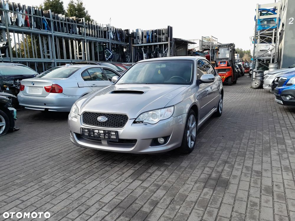 SUBARU LEGACY IV WÓZEK TRAWERS 2.0 DIESEL - 1