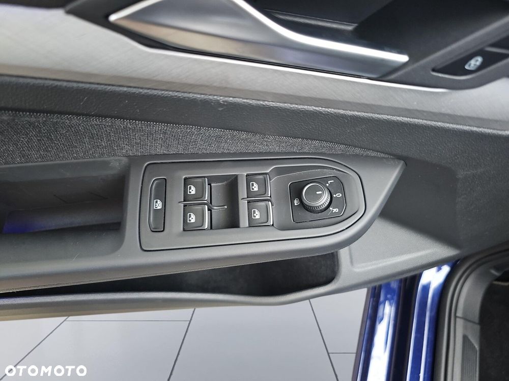Volkswagen Golf 1.5 TSI EVO Life - 19