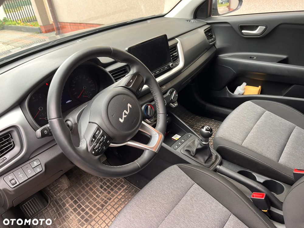 Kia Stonic 1.2 M - 6
