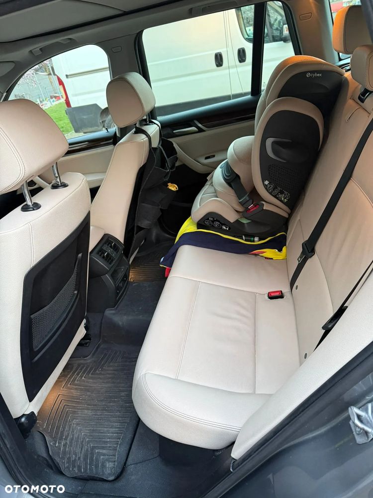 BMW X3 28i xDrive - 9