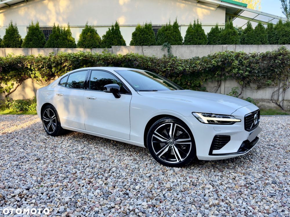 Volvo S60 T8 Recharge AWD Geartronic RDesign - 4