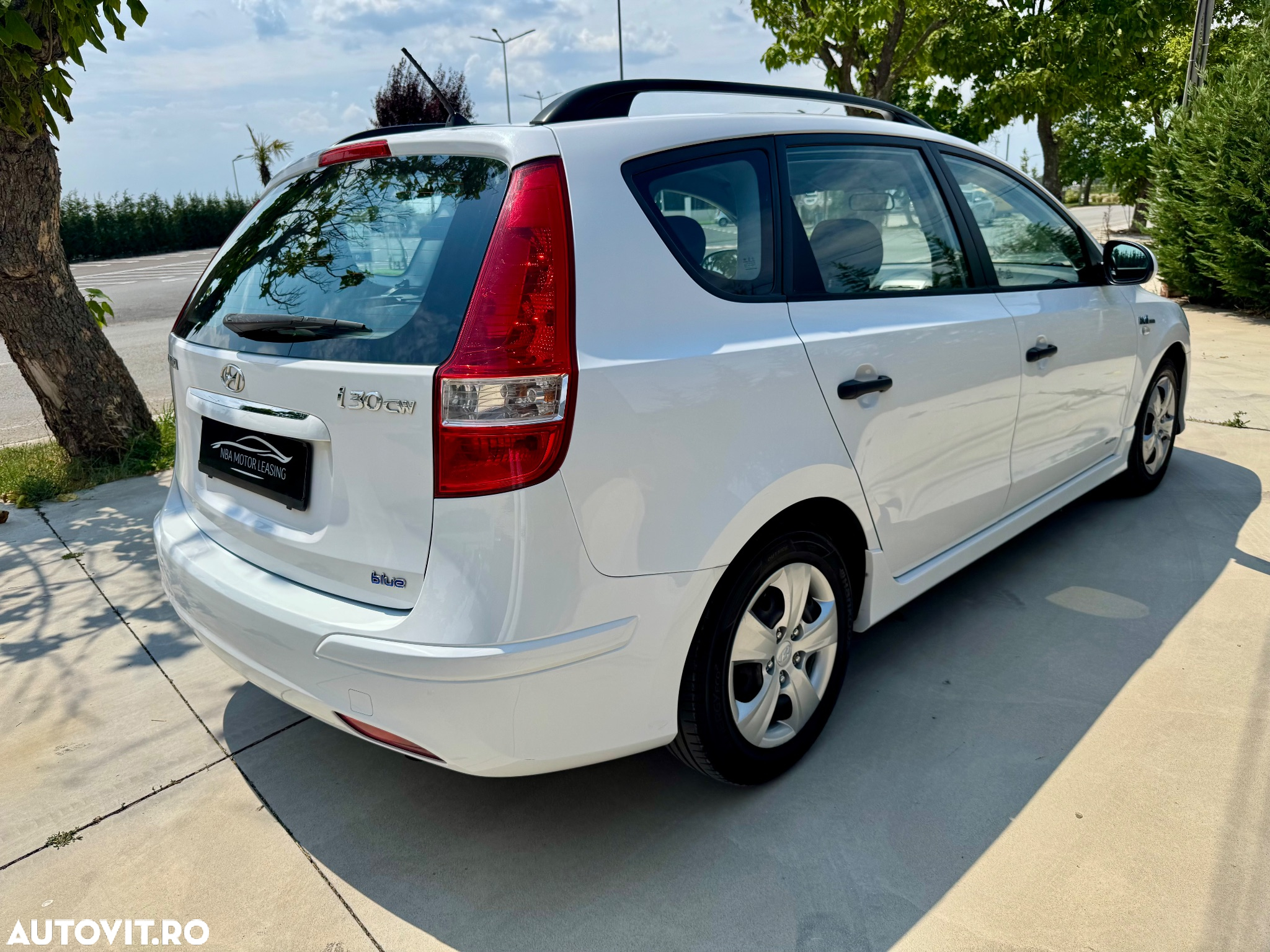 Hyundai i30 1.4 White Edition - 3