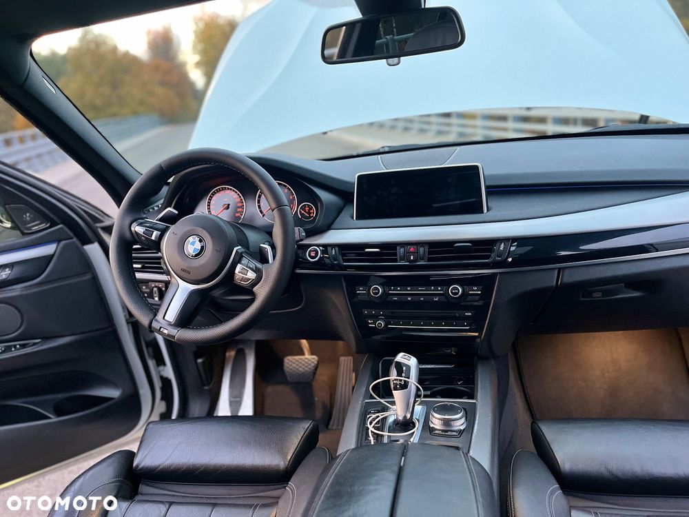 BMW X5 xDrive40e - 19