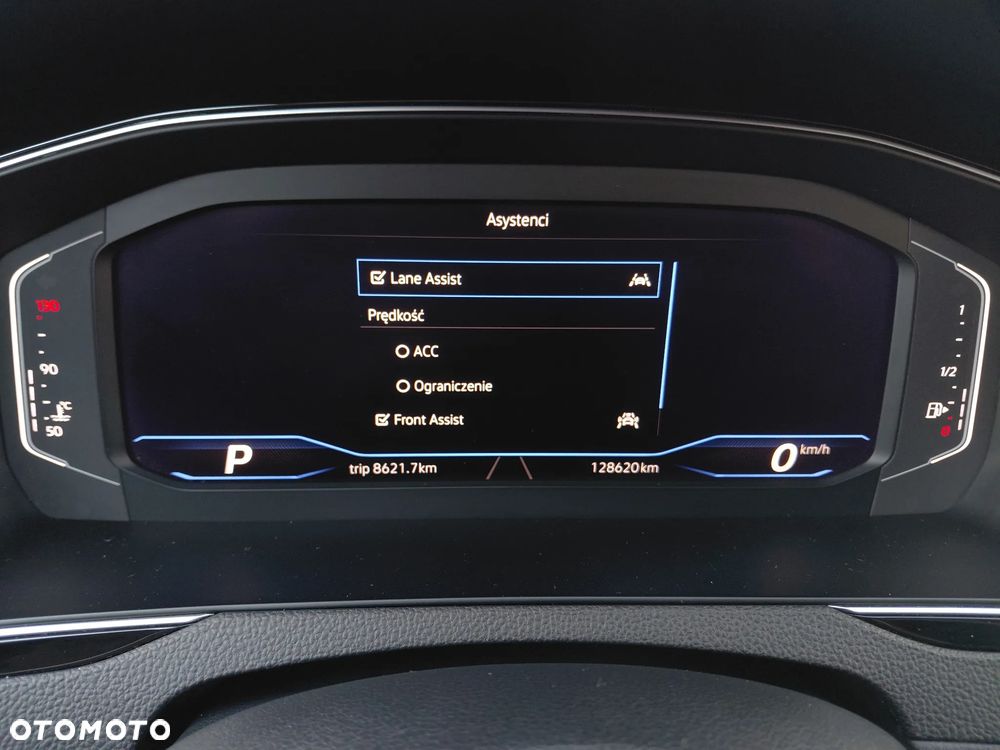 Volkswagen Passat 1.5 TSI EVO Elegance DSG - 28