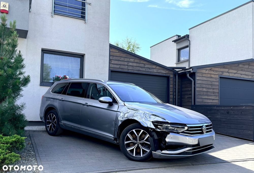 Volkswagen Passat 2.0 TSI 4Mot Elegance DSG - 8