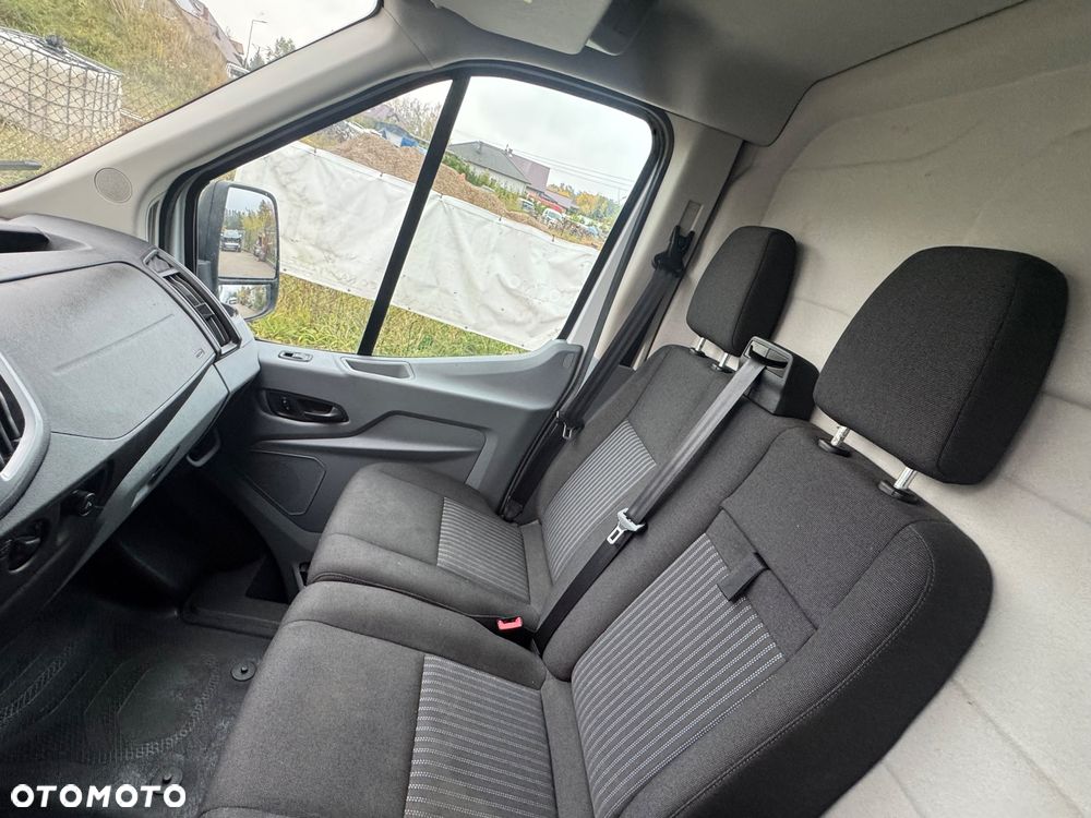 Ford TRANSIT - 28
