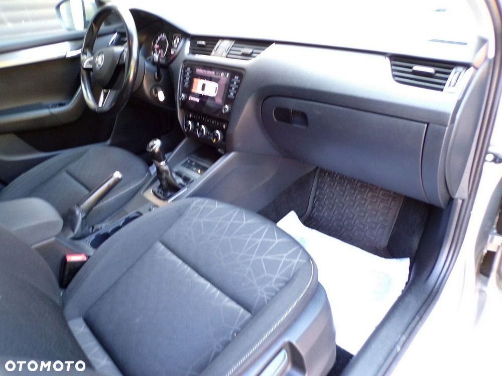 Skoda Octavia - 20
