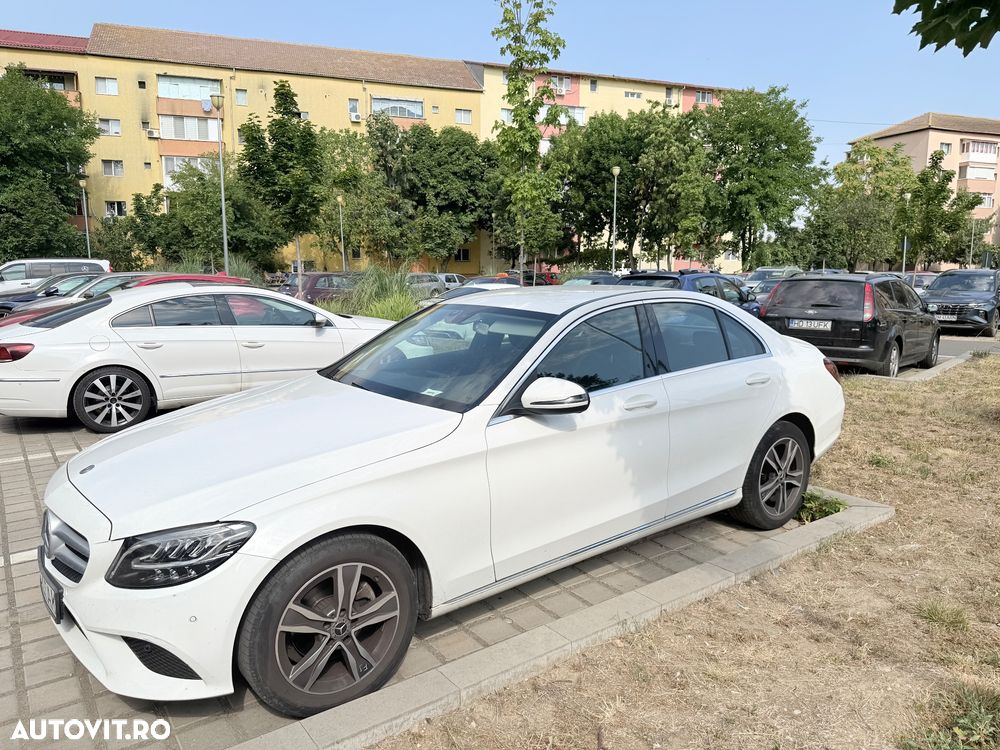 Mercedes-Benz C - 4