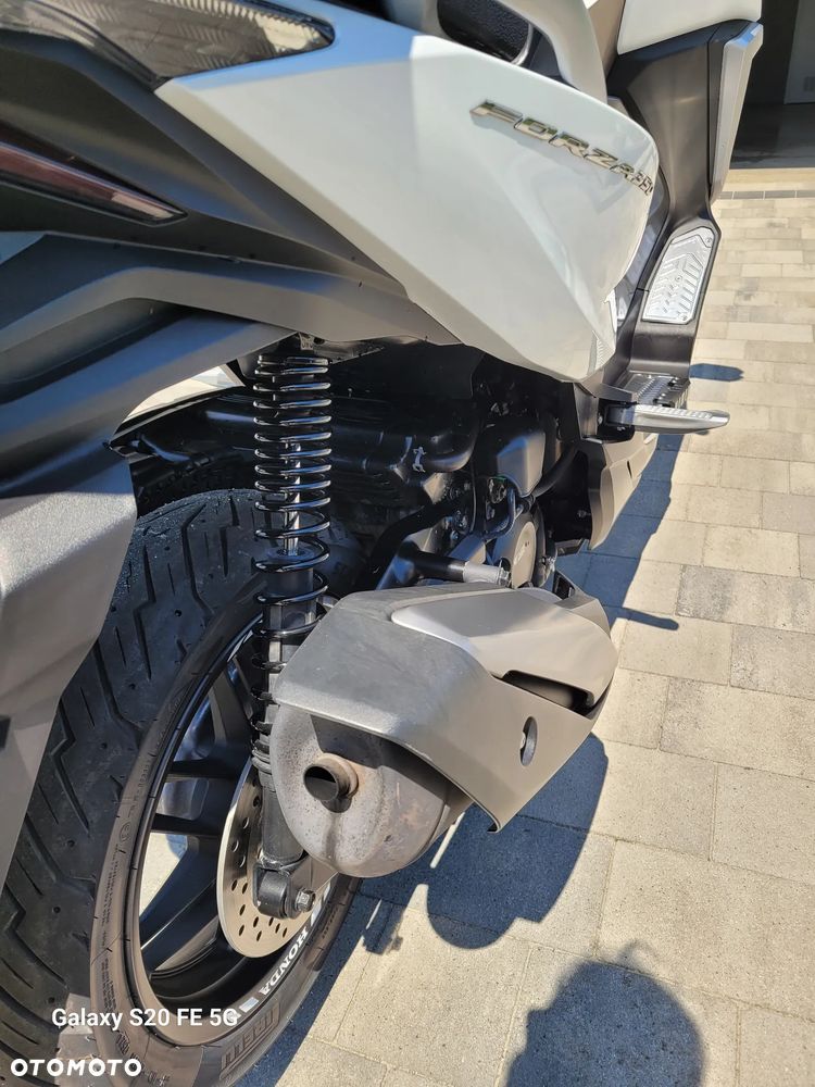 Honda NSS - 27